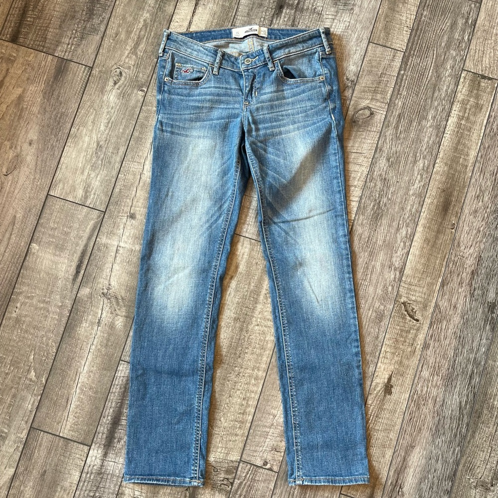 Hollister women’s jeans